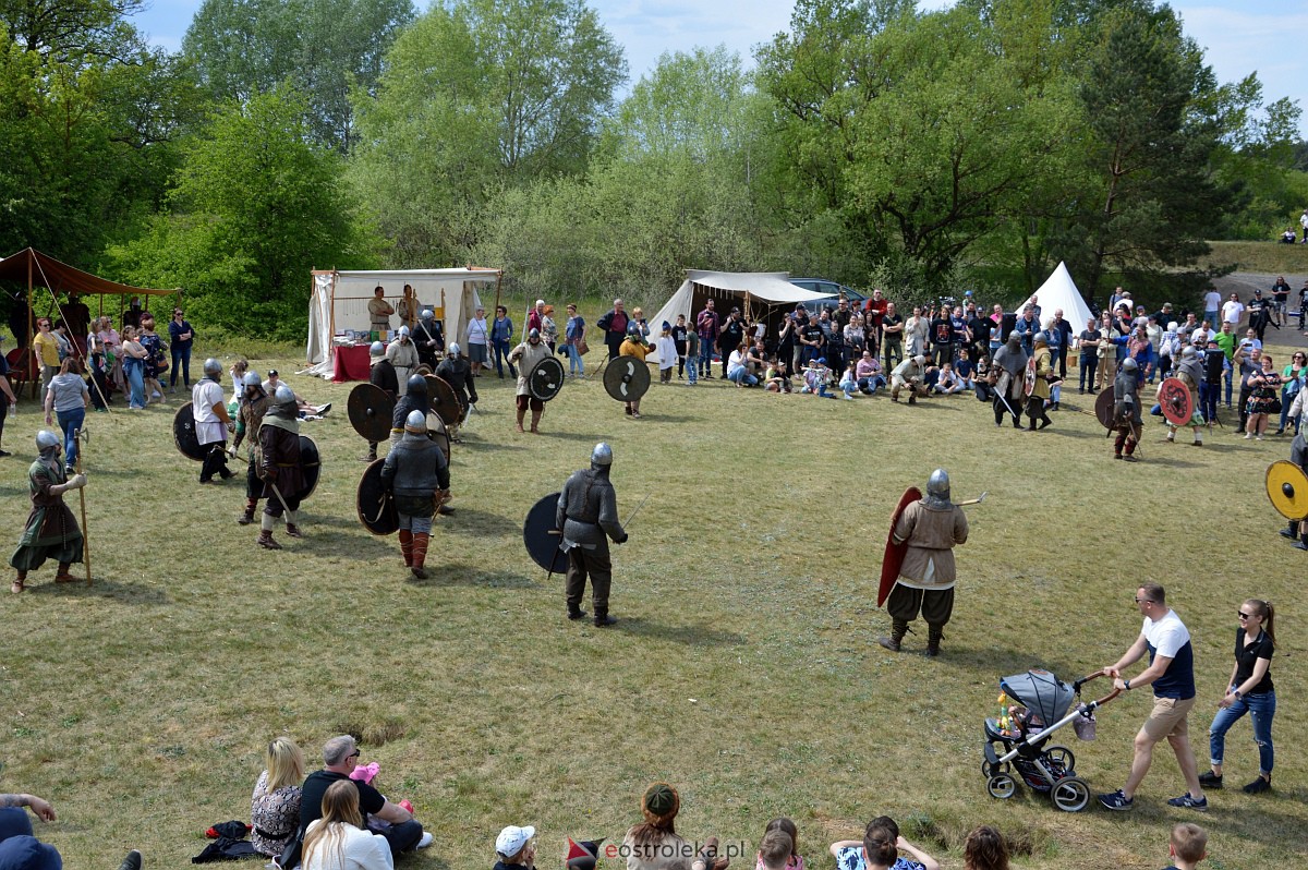 Piknik historyczny na grodzisku w Ostrołęce [13.05.2023] - zdjęcie #163 - eOstroleka.pl