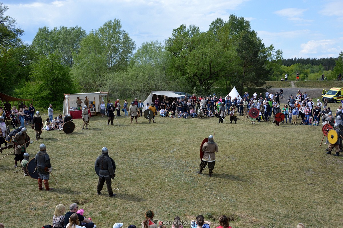 Piknik historyczny na grodzisku w Ostrołęce [13.05.2023] - zdjęcie #165 - eOstroleka.pl