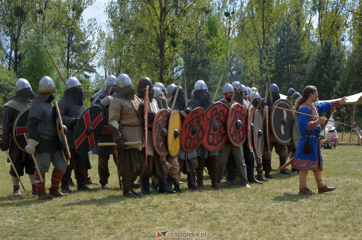 Piknik historyczny na grodzisku w Ostrołęce [13.05.2023] - zdjęcie #173 - eOstroleka.pl