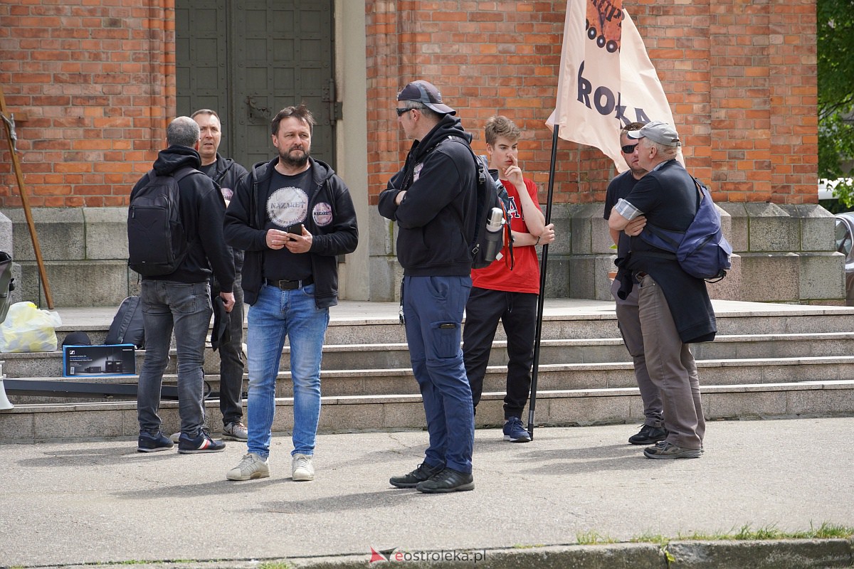 Męska piesza pielgrzymka Rzekuń - Suchcice [13.05.2023] - zdjęcie #43 - eOstroleka.pl
