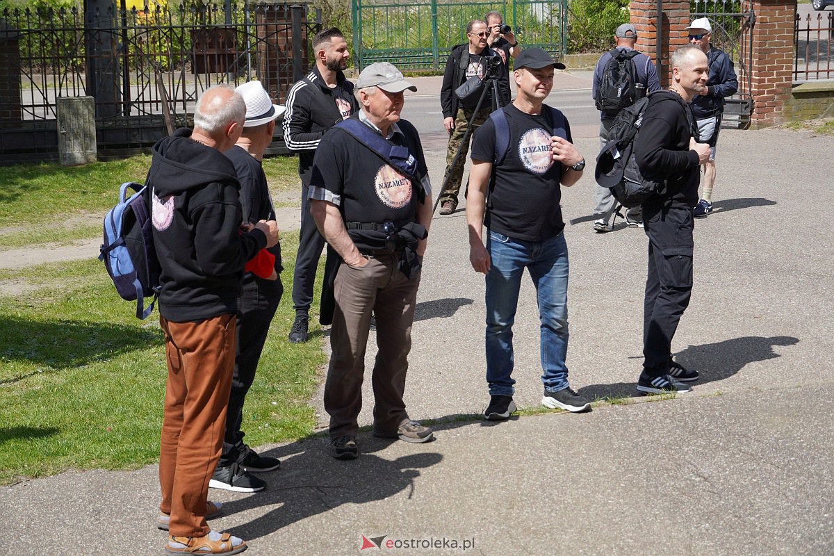 Męska piesza pielgrzymka Rzekuń - Suchcice [13.05.2023] - zdjęcie #34 - eOstroleka.pl