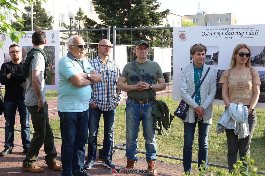 Wystawa Ostrołęka dawniej i dziś na Placu Bema [13.05.2023] - zdjęcie #7 - eOstroleka.pl