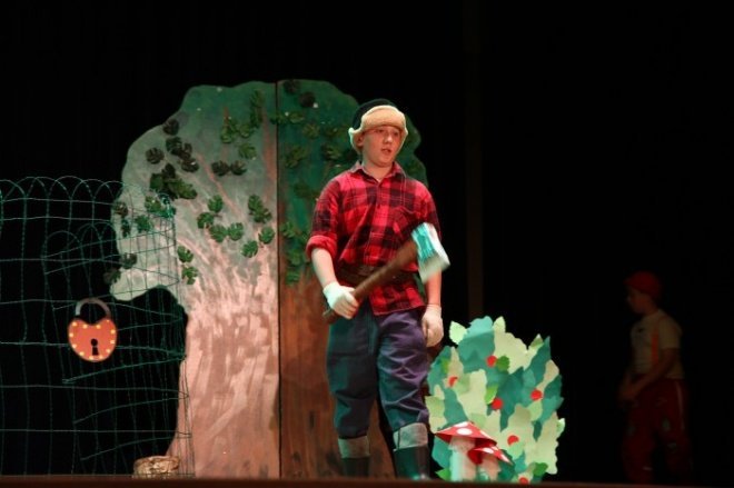 XI Mazowiecki Festiwal Teatrów Amatorskich (05.05.2011) - zdjęcie #28 - eOstroleka.pl