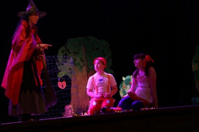 XI Mazowiecki Festiwal Teatrów Amatorskich (05.05.2011) - zdjęcie #19 - eOstroleka.pl