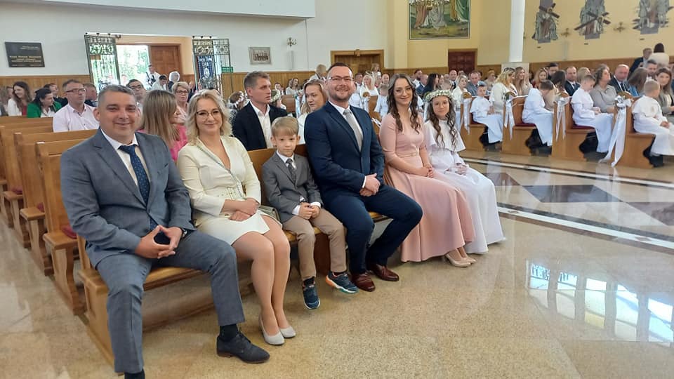 Pierwsza Komunia Święta w Obierwi - fot. RN [13.05.2023] - zdjęcie #16 - eOstroleka.pl