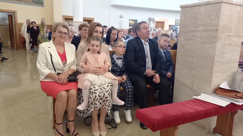 Pierwsza Komunia Święta w Obierwi - fot. RN [13.05.2023] - zdjęcie #11 - eOstroleka.pl