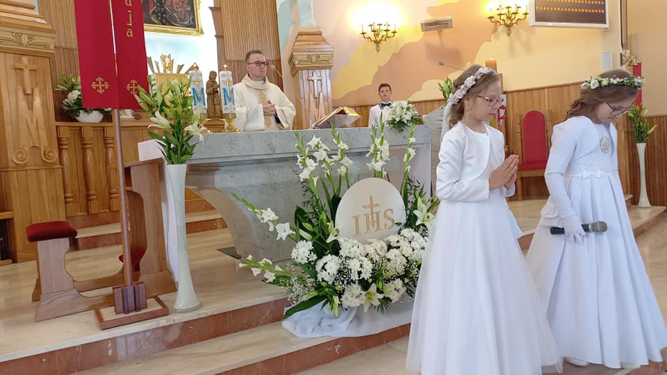 Pierwsza Komunia Święta w Obierwi - fot. RN [13.05.2023] - zdjęcie #1 - eOstroleka.pl