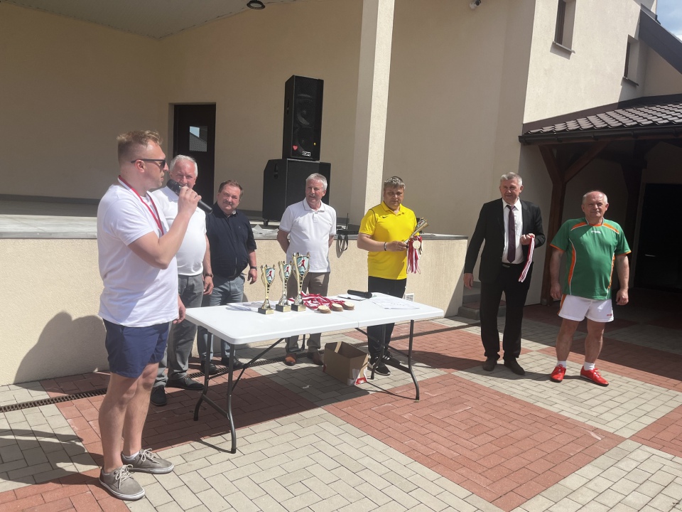 I Powiatowy Turniej Samorządowców w Piłce Nożnej o Puchar Starosty Ostrołęckiego [14.05.2023] - zdjęcie #16 - eOstroleka.pl