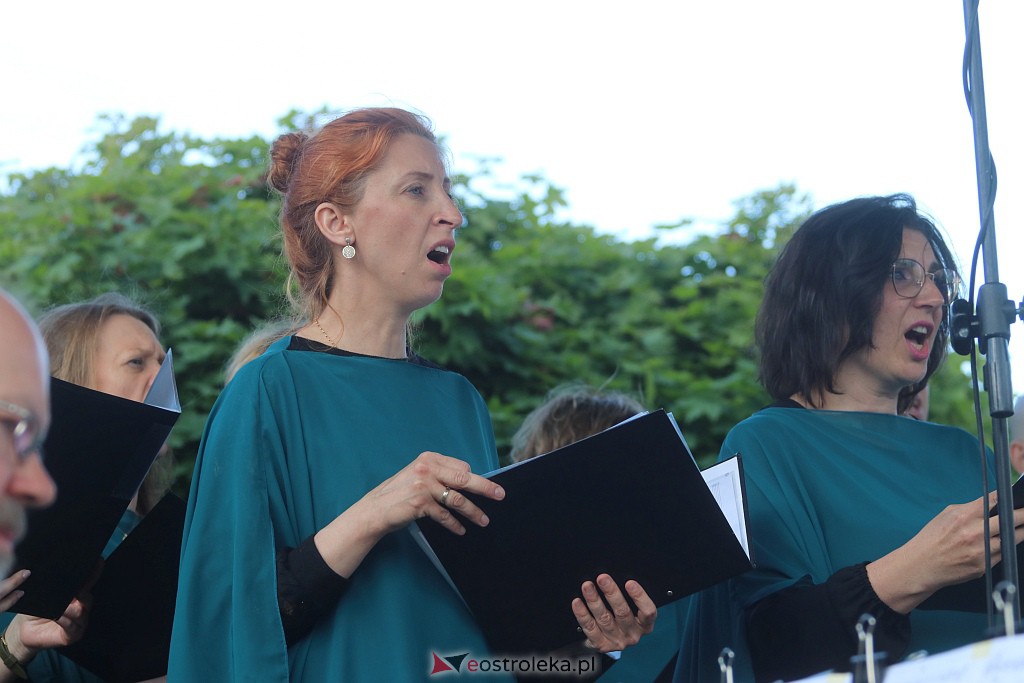 Koncert Ostrołęckiego Chóru Kameralnego [14.05.2023] - zdjęcie #47 - eOstroleka.pl