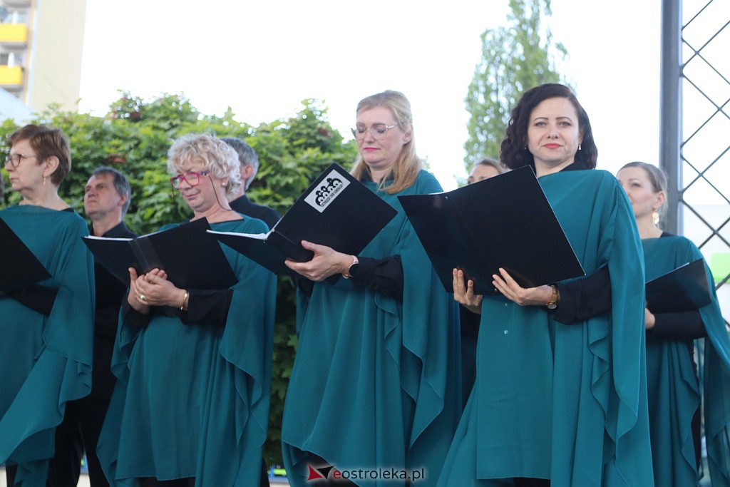 Koncert Ostrołęckiego Chóru Kameralnego [14.05.2023] - zdjęcie #17 - eOstroleka.pl