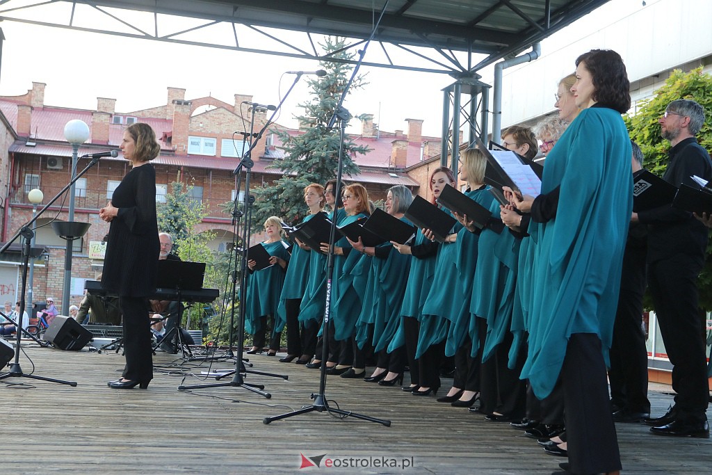 Koncert Ostrołęckiego Chóru Kameralnego [14.05.2023] - zdjęcie #16 - eOstroleka.pl