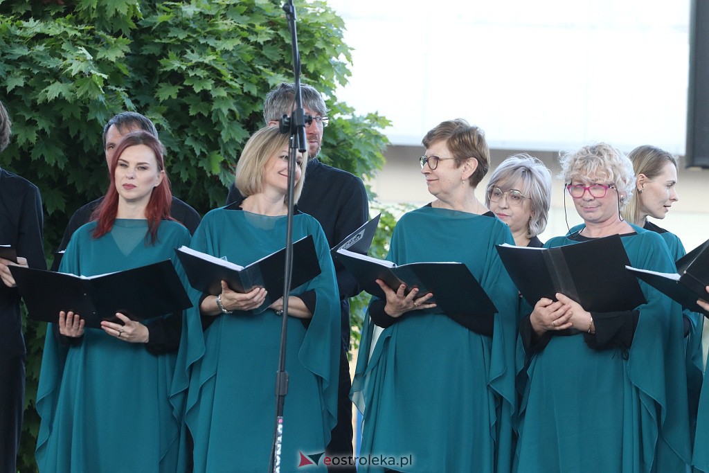Koncert Ostrołęckiego Chóru Kameralnego [14.05.2023] - zdjęcie #9 - eOstroleka.pl