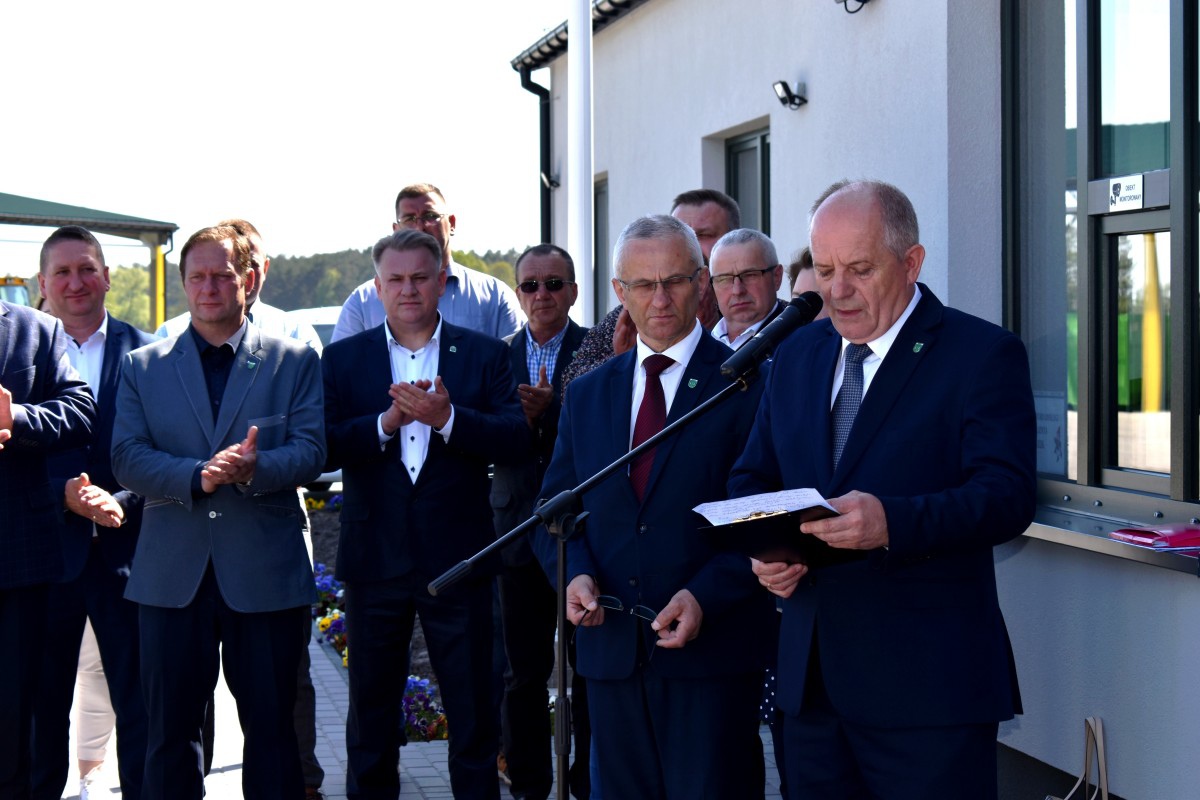 Oficjalne otwarcie Punktu Selektywnej Zbiórki Odpadów Komunalnych w Gminie Łyse - zdjęcie #30 - eOstroleka.pl