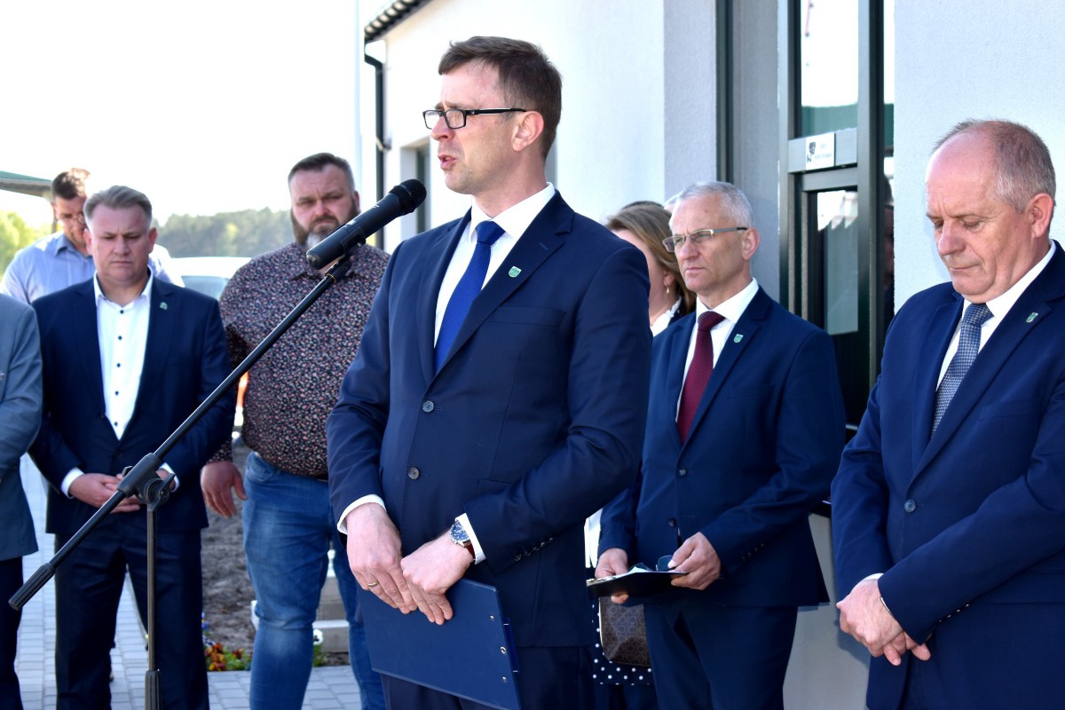 Oficjalne otwarcie Punktu Selektywnej Zbiórki Odpadów Komunalnych w Gminie Łyse - zdjęcie #9 - eOstroleka.pl