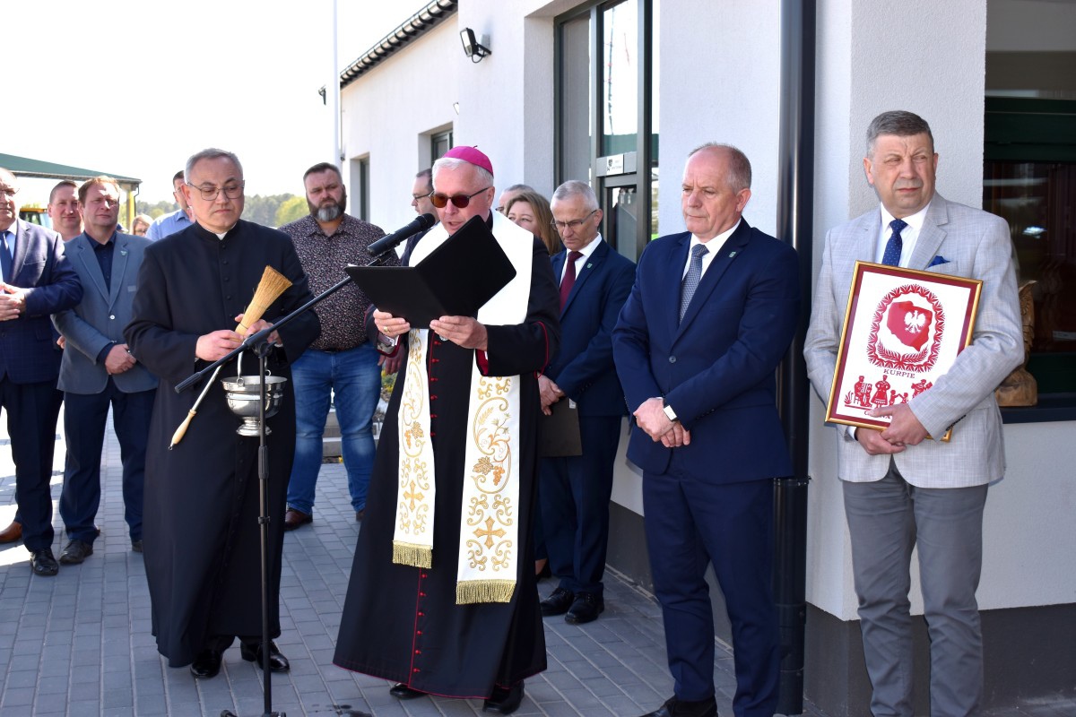 Oficjalne otwarcie Punktu Selektywnej Zbiórki Odpadów Komunalnych w Gminie Łyse - zdjęcie #8 - eOstroleka.pl