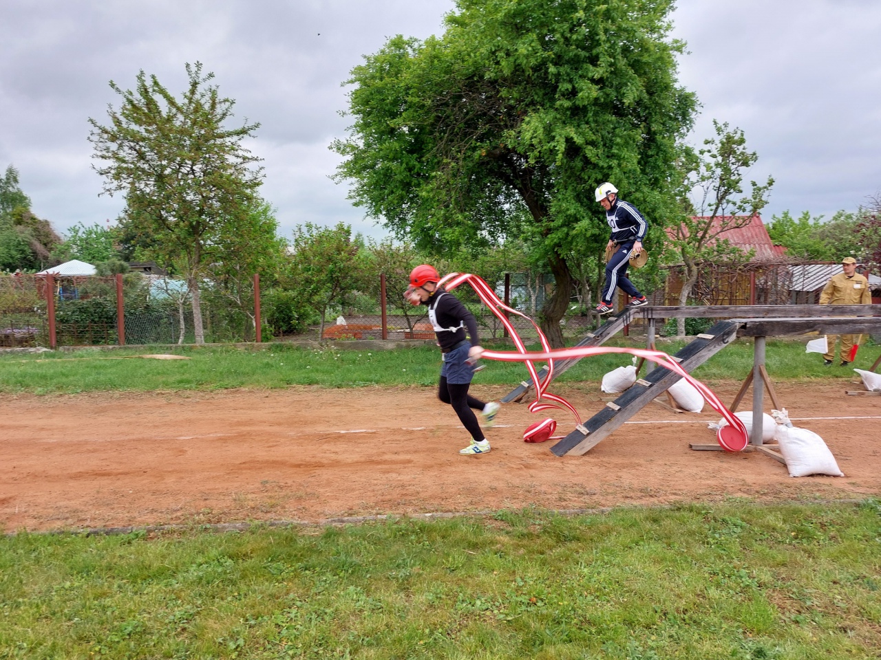 Eliminacje strefowe XXI Mistrzostw Województwa w Sporcie Pożarniczym w Ostrołęce [16.05.2023] - zdjęcie #6 - eOstroleka.pl