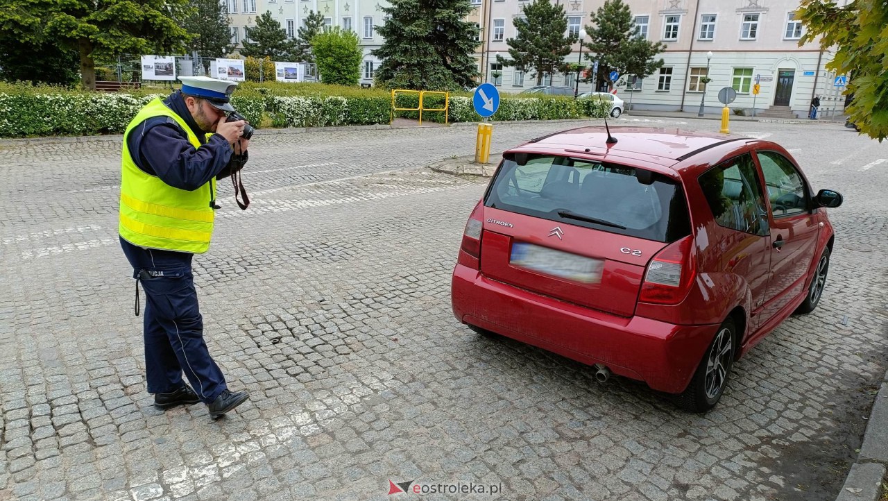 Kraksa trzech aut przy zjeździe z mostu Madalińskiego [18.05.2023] - zdjęcie #1 - eOstroleka.pl