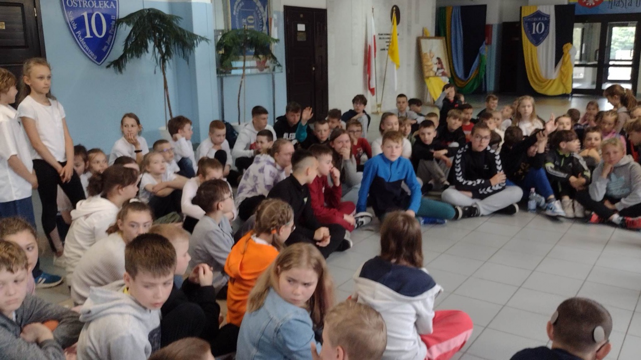 Ratownicy z Grupy Nadzieja w SP 10  - zdjęcie #30 - eOstroleka.pl