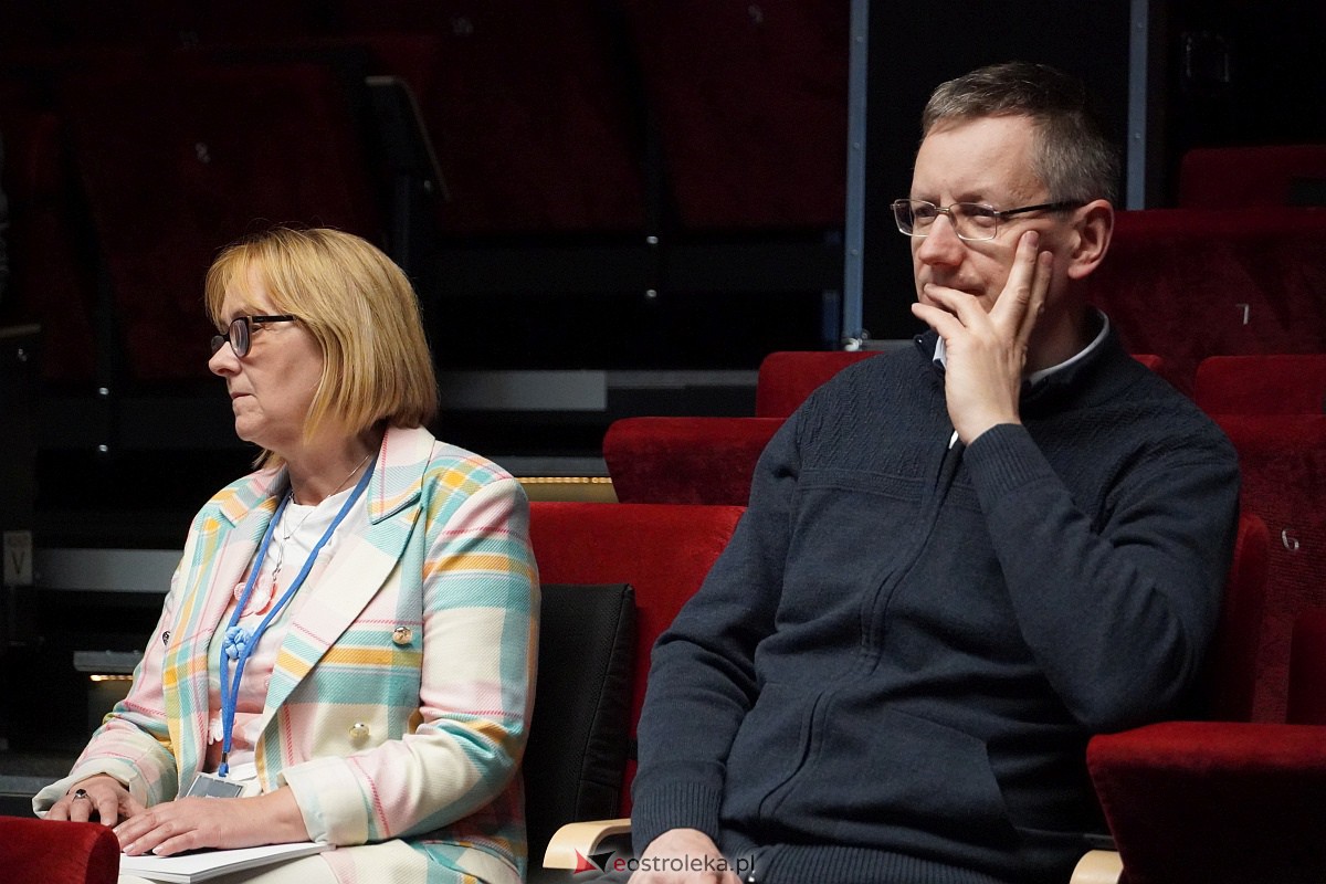 O ludziach zniszczonych przez totalitaryzm. Spotkanie z profesor Izabelą Łapińską w Muzeum Żołnierzy Wyklętych [19.05.2023] - zdjęcie #4 - eOstroleka.pl