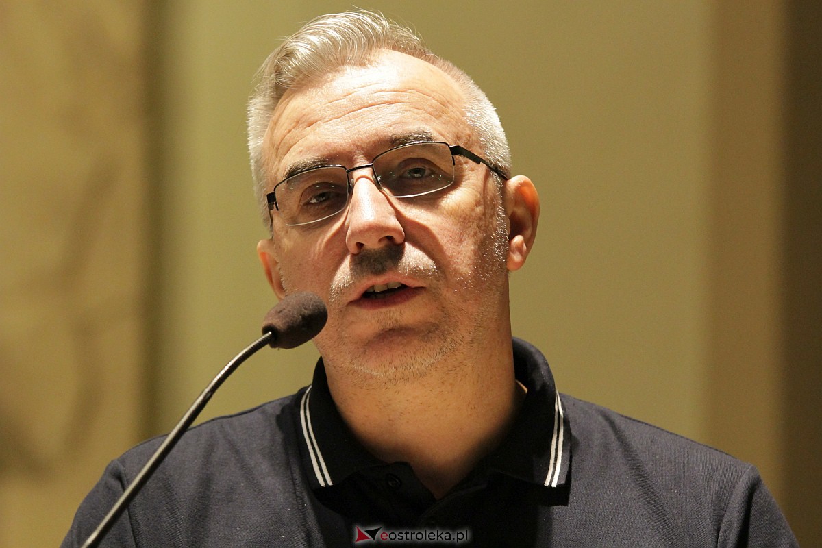 Spotkanie z Wojciechem Sumlińskim w kościele pw. św. Wojciecha w Ostrołęce [19.05.2023] - zdjęcie #21 - eOstroleka.pl