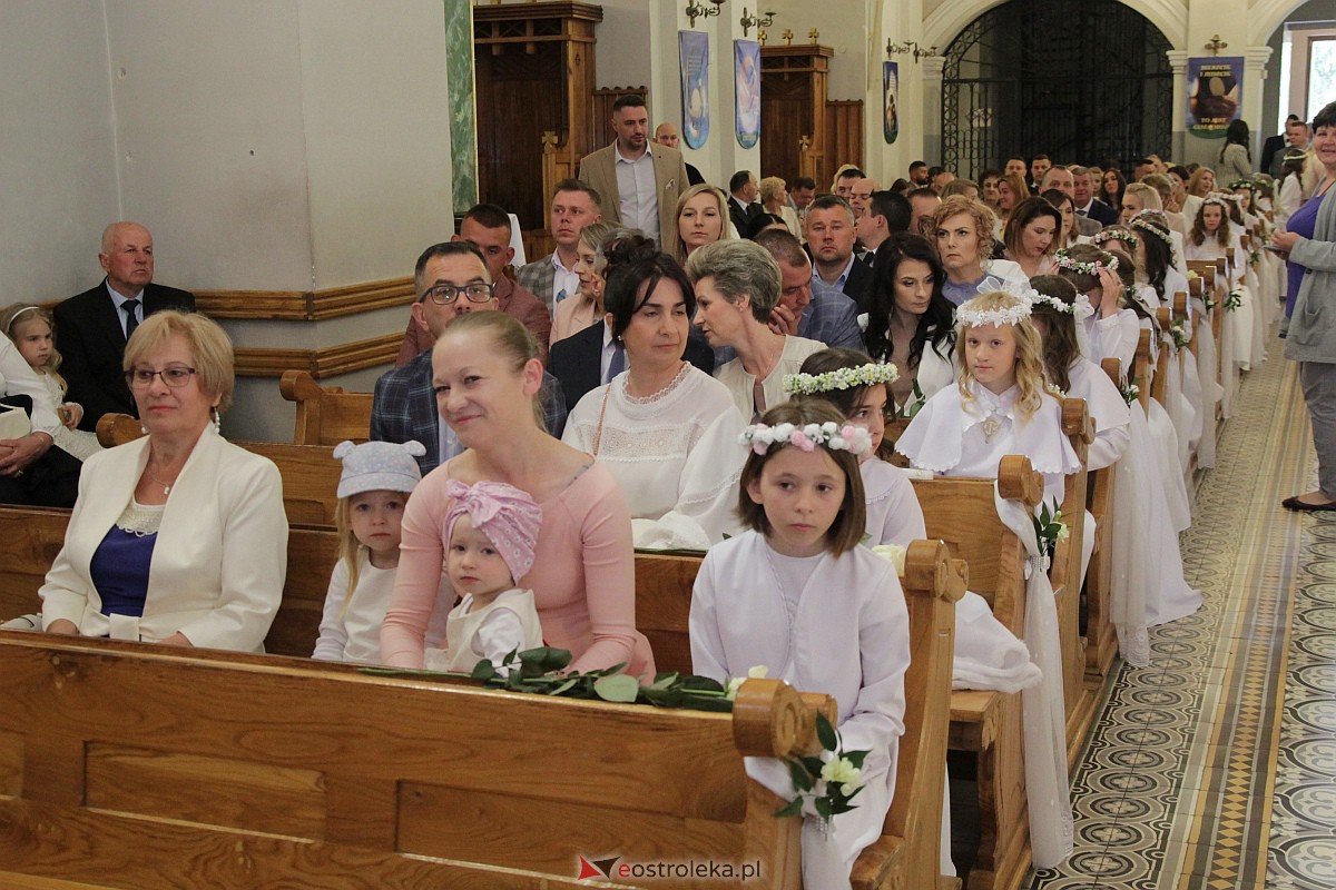 I Komunia Święta w kościele farnym [20.05.2023] - zdjęcie #6 - eOstroleka.pl