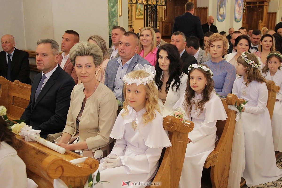 I Komunia Święta w kościele farnym [20.05.2023] - zdjęcie #10 - eOstroleka.pl