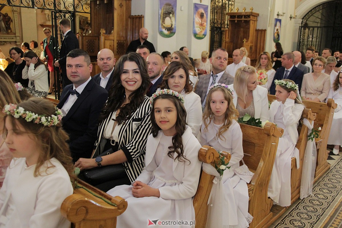 I Komunia Święta w kościele farnym [20.05.2023] - zdjęcie #15 - eOstroleka.pl