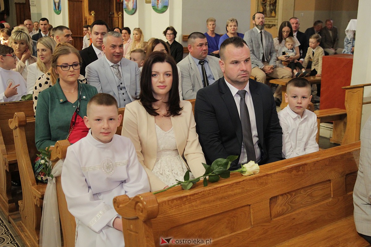 I Komunia Święta w kościele farnym [20.05.2023] - zdjęcie #18 - eOstroleka.pl