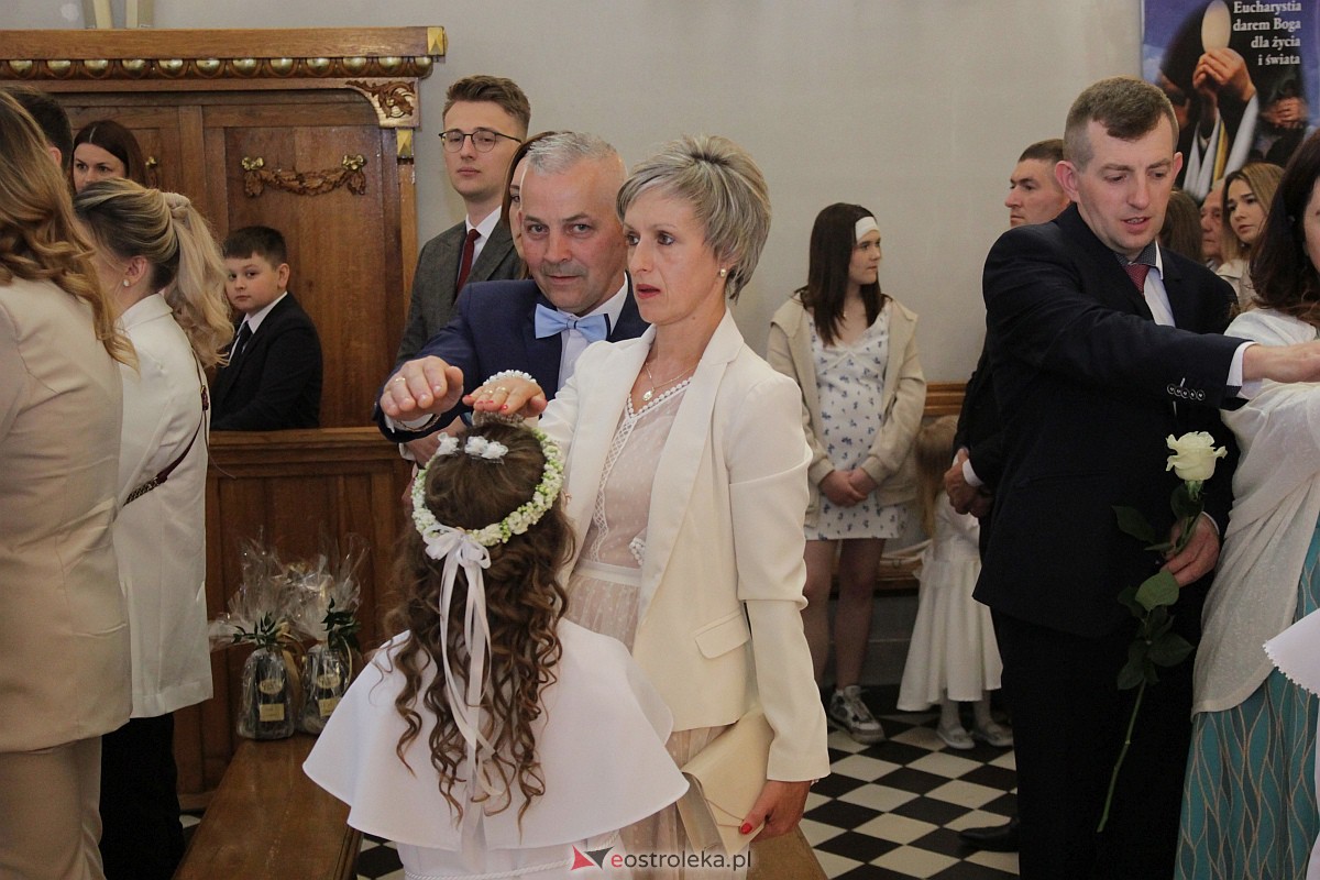 I Komunia Święta w kościele farnym [20.05.2023] - zdjęcie #5 - eOstroleka.pl