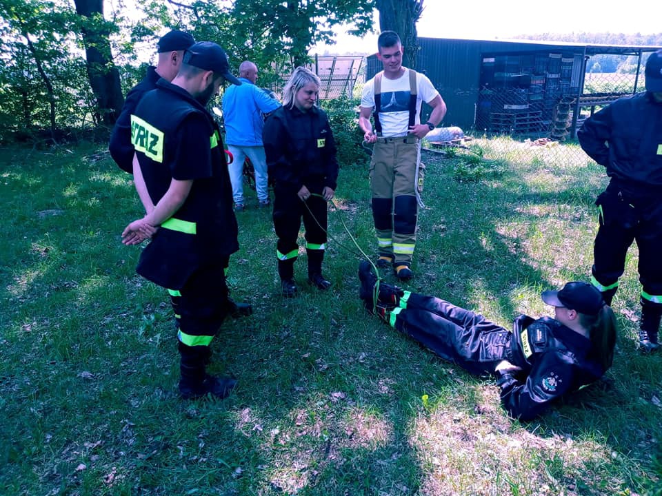 Wspólne ćwiczenia jednostek Ochotniczych Straży Pożarnych z gminy Goworowo - zdjęcie #17 - eOstroleka.pl
