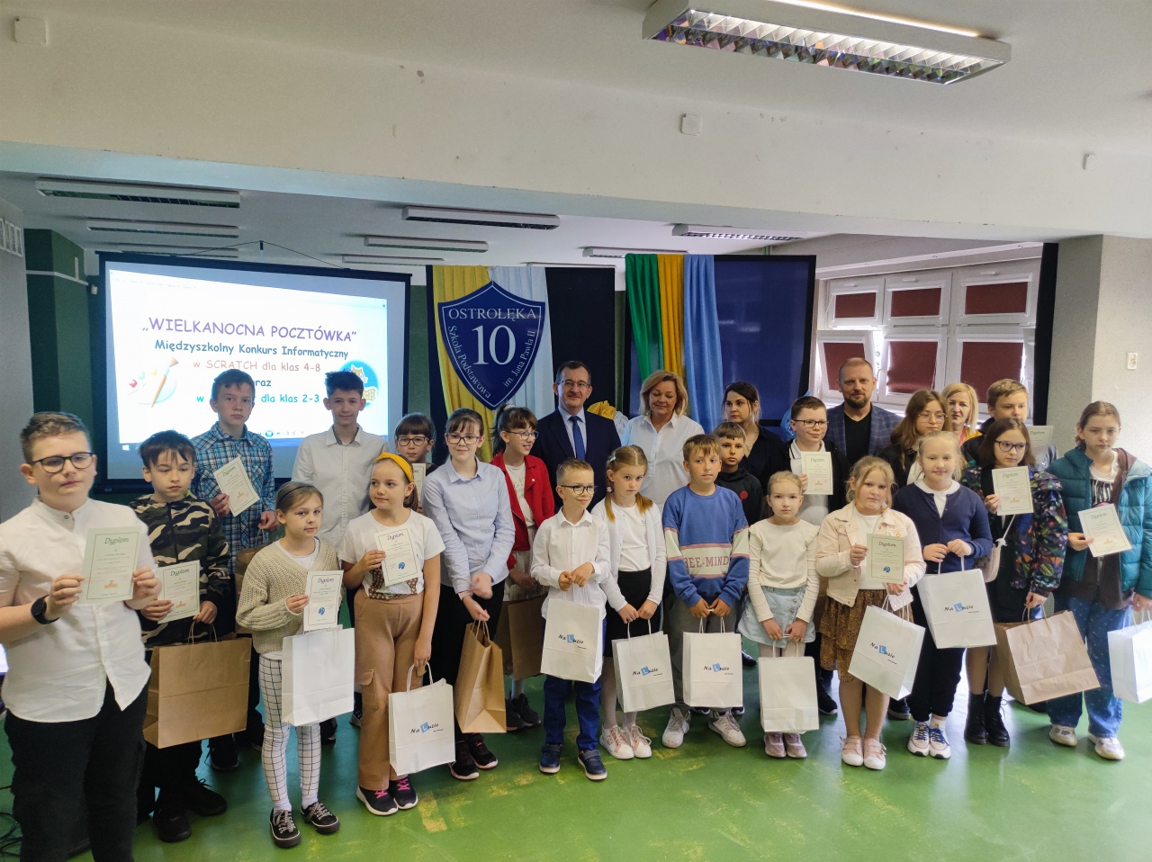 Podsumowanie międzyszkolnego konkursu informatycznego KARTKA WIELKANOCNA w SP 10 - zdjęcie #12 - eOstroleka.pl