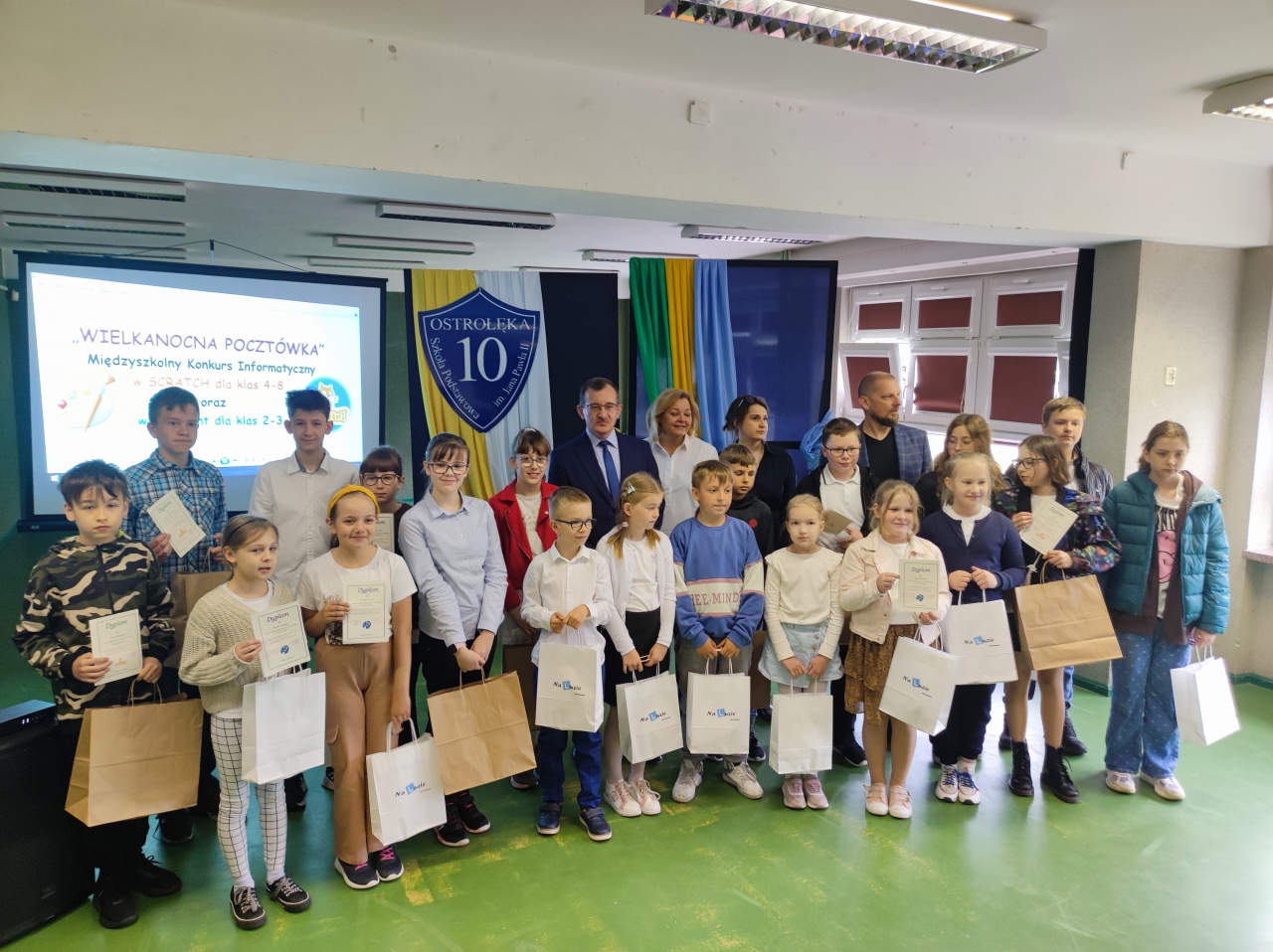 Podsumowanie międzyszkolnego konkursu informatycznego KARTKA WIELKANOCNA w SP 10 - zdjęcie #11 - eOstroleka.pl