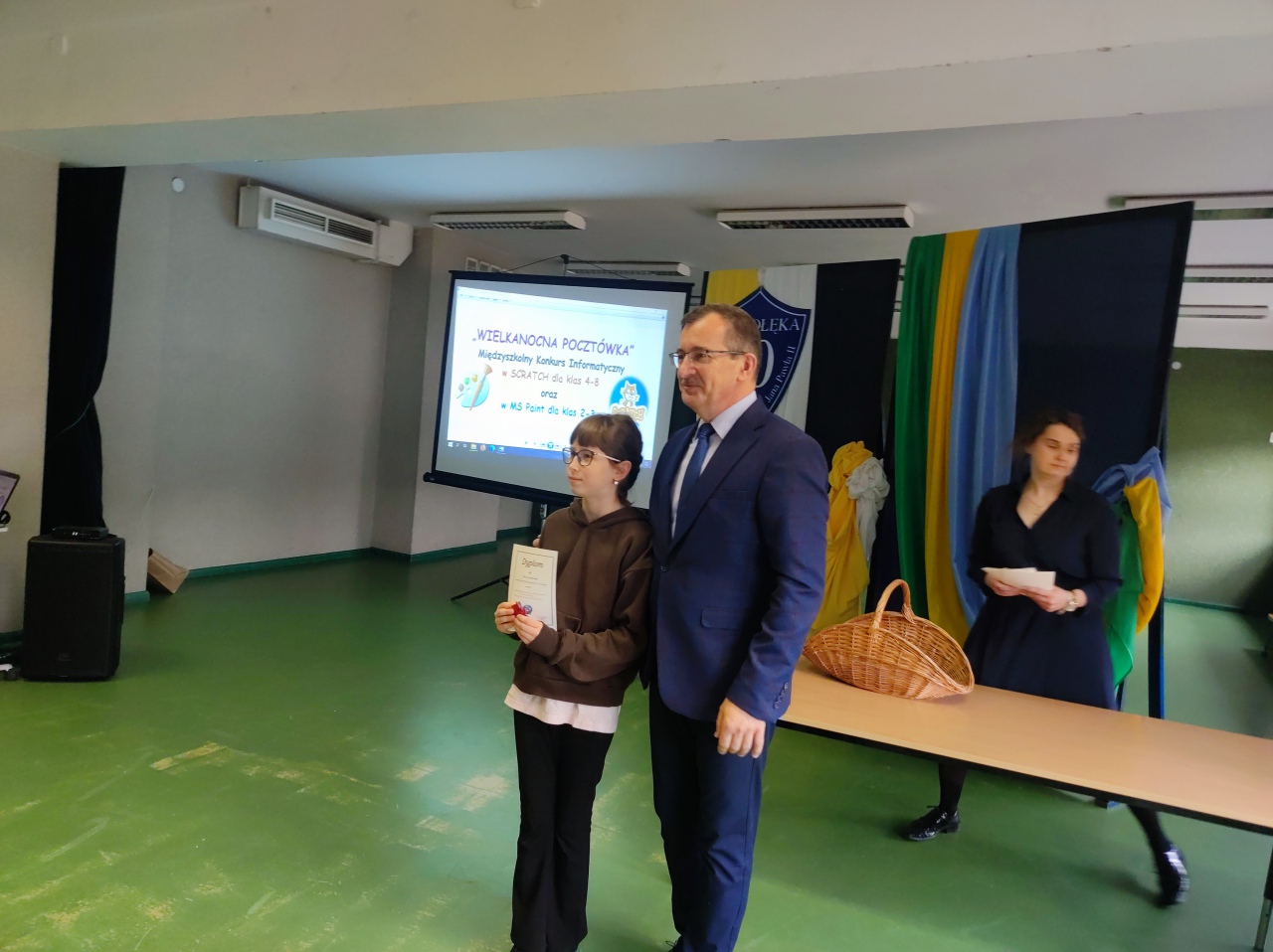 Podsumowanie międzyszkolnego konkursu informatycznego KARTKA WIELKANOCNA w SP 10 - zdjęcie #8 - eOstroleka.pl