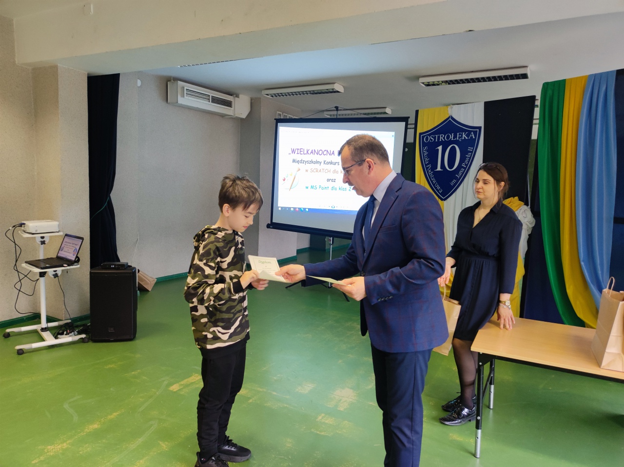 Podsumowanie międzyszkolnego konkursu informatycznego KARTKA WIELKANOCNA w SP 10 - zdjęcie #4 - eOstroleka.pl