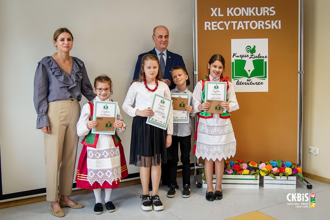 XL konkurs recytatorski Kurpie Zielone w Literaturze [23.05.2023] - zdjęcie #2 - eOstroleka.pl