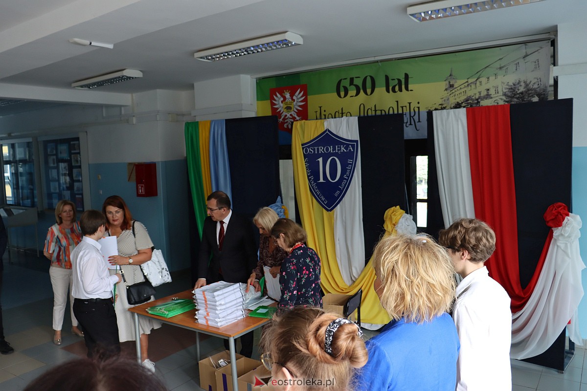 Egzamin ósmoklasisty 2023:. Test z matematyki [24.05.2023] - zdjęcie #2 - eOstroleka.pl