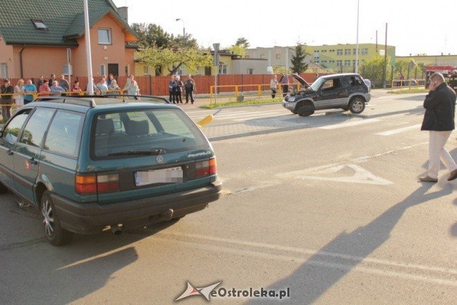 Wypadek na ul. Korczaka (08.05.2011) - zdjęcie #18 - eOstroleka.pl