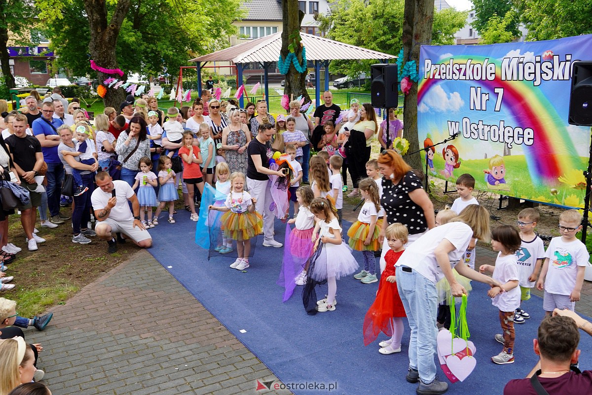 Festyn Rodzinny w Przedszkolu Miejskim nr 7 [25.05.2023] - zdjęcie #19 - eOstroleka.pl