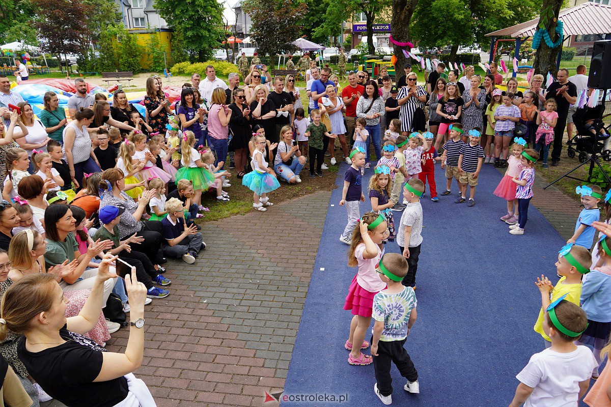 Festyn Rodzinny w Przedszkolu Miejskim nr 7 [25.05.2023] - zdjęcie #59 - eOstroleka.pl
