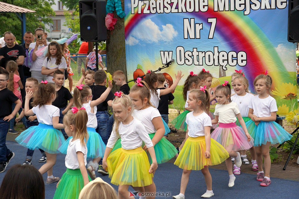 Festyn Rodzinny w Przedszkolu Miejskim nr 7 [25.05.2023] - zdjęcie #70 - eOstroleka.pl