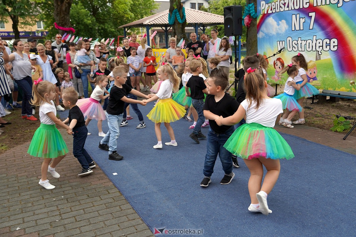 Festyn Rodzinny w Przedszkolu Miejskim nr 7 [25.05.2023] - zdjęcie #63 - eOstroleka.pl