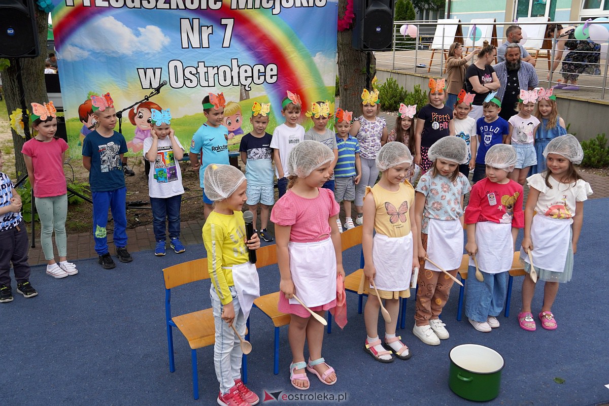 Festyn Rodzinny w Przedszkolu Miejskim nr 7 [25.05.2023] - zdjęcie #37 - eOstroleka.pl