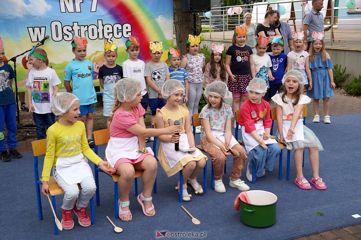 Festyn Rodzinny w Przedszkolu Miejskim nr 7 [25.05.2023] - zdjęcie #27 - eOstroleka.pl