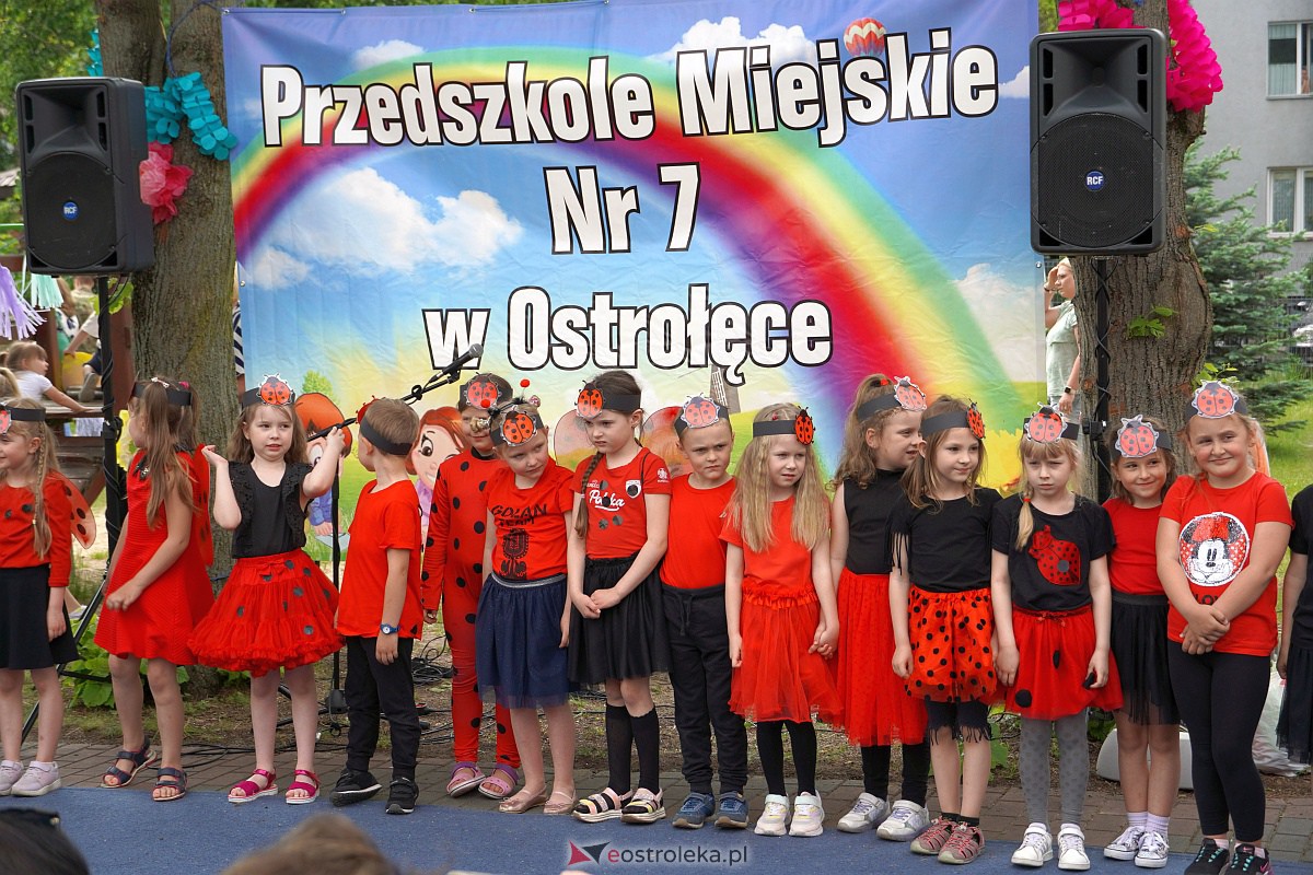 Festyn Rodzinny w Przedszkolu Miejskim nr 7 [25.05.2023] - zdjęcie #6 - eOstroleka.pl