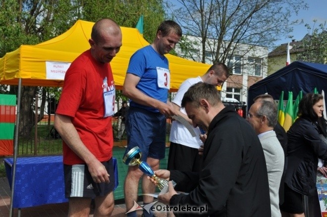 XVII Międzynarodowy Półmaraton Kurpiowski (08.05.2011) - zdjęcie #349 - eOstroleka.pl
