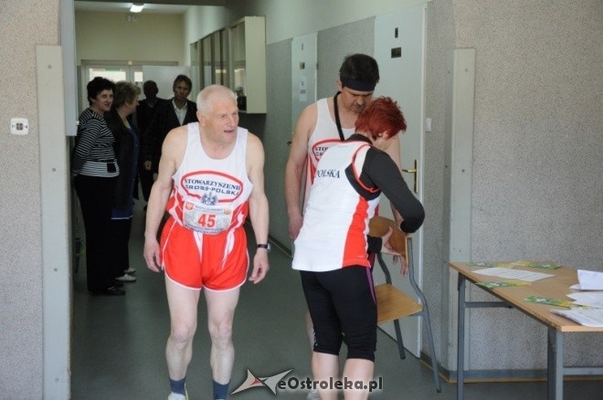 XVII Międzynarodowy Półmaraton Kurpiowski (08.05.2011) - zdjęcie #343 - eOstroleka.pl