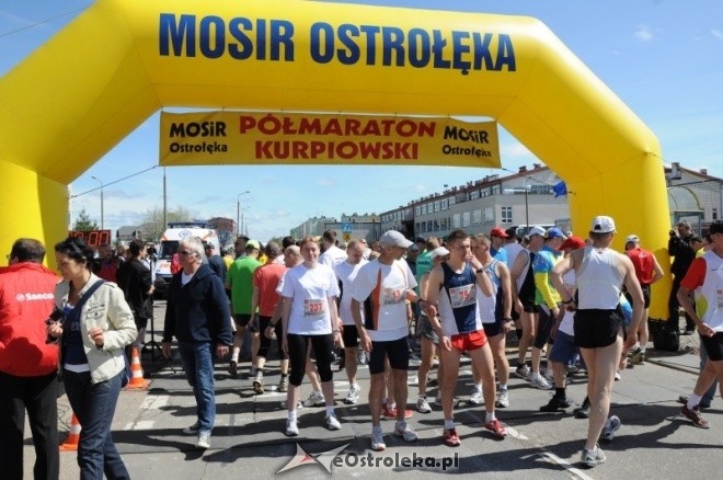 XVII Międzynarodowy Półmaraton Kurpiowski (08.05.2011) - zdjęcie #25 - eOstroleka.pl