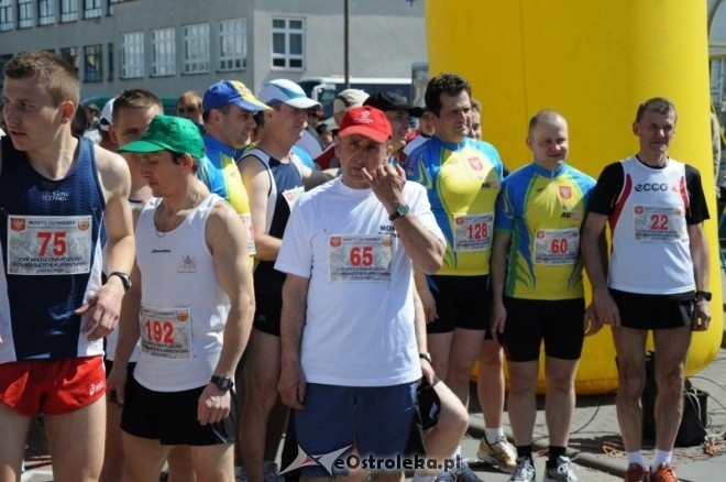 XVII Międzynarodowy Półmaraton Kurpiowski (08.05.2011) - zdjęcie #29 - eOstroleka.pl