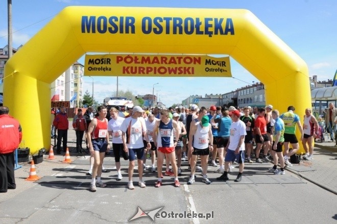 XVII Międzynarodowy Półmaraton Kurpiowski (08.05.2011) - zdjęcie #33 - eOstroleka.pl