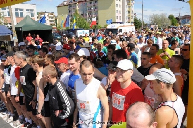 XVII Międzynarodowy Półmaraton Kurpiowski (08.05.2011) - zdjęcie #42 - eOstroleka.pl